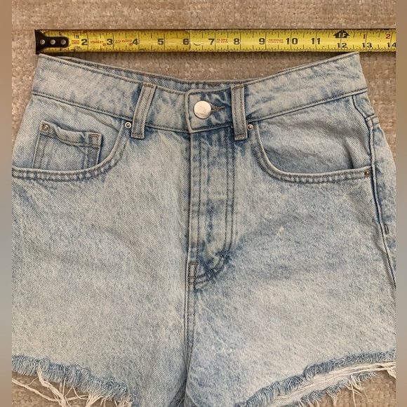 Zara Shorts Size 4 High Waisted Distressed Denim Boho Vacation Summer Casual - Picture 8 of 13